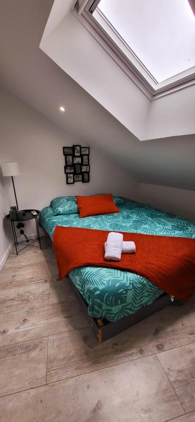 Nalan Orrygeois, Spa, Sauna, Proche Asterix Eksteriør bilde